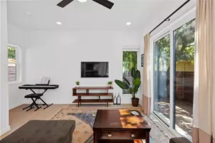 1704 E 32nd St, Austin, TX 78722 - Photo 13