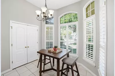 409 E Austin Avenue, Round Rock, TX 78664 - Photo 13