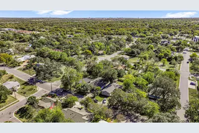 409 E Austin Avenue, Round Rock, TX 78664 - Photo 39