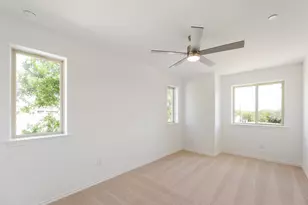 100 Tesla Cir, Round Rock, TX 78681 - Photo 9