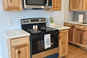 105 N Rhomberg St, Burnet, TX 78611 - Photo 11