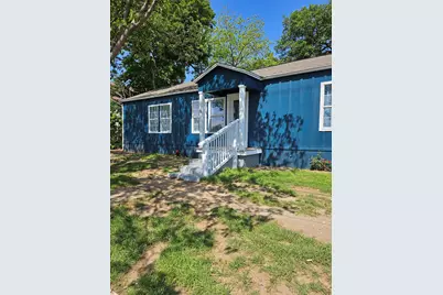 105 N Rhomberg Street, Burnet, TX 78611 - Photo 3