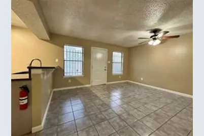 4607 E 12th Street #1, Austin, TX 78721 - Photo 9