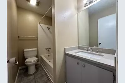 4607 E 12th Street #1, Austin, TX 78721 - Photo 7