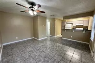 4607 E 12th St, Austin, TX 78721 - Photo 1