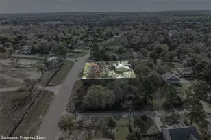 213 Indian Oak Dr, Bastrop, TX 78602 - Photo 17