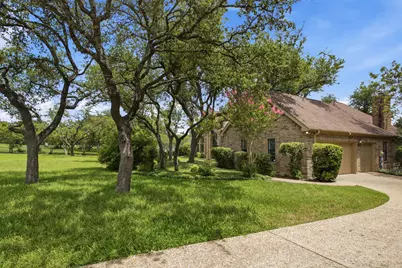 8801 Bell Mountain Drive, Austin, TX 78730 - Photo 5