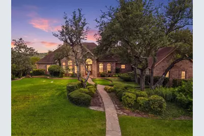 8801 Bell Mountain Drive, Austin, TX 78730 - Photo 3