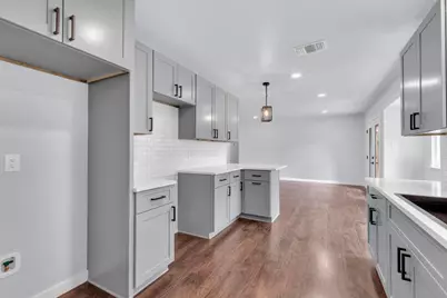 11513 Fast Horse Drive, Austin, TX 78759 - Photo 7