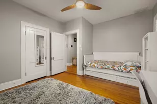 105 Laurel Ln, Austin, TX 78705 - Photo 19