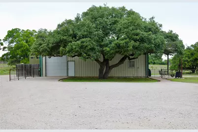 4239 County Road 336, Bertram, TX 78605 - Photo 15