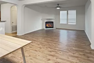 11901 Buzz Schneider Ln, Austin, TX 78748 - Photo 3