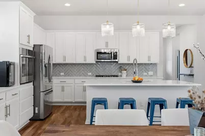 8704 Apogee Boulevard, Austin, TX 78744 - Photo 11