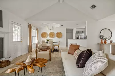 1319 Summerwood Drive, New Braunfels, TX 78130 - Photo 7