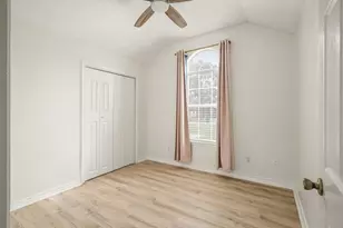 1319 Summerwood Dr, New Braunfels, TX 78130 - Photo 27