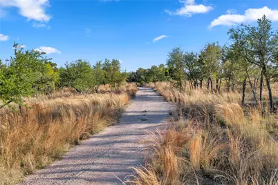 104 County Road 323A, Liberty Hill, TX 78642 - Photo 9