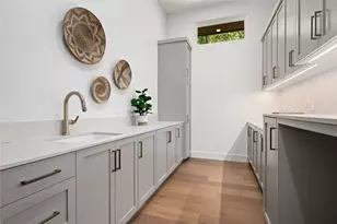 3629 Peregrine Falcon Dr, Austin, TX 78746 - Photo 19