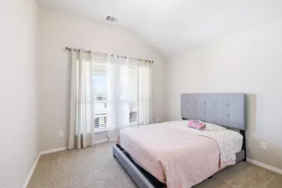 269 Gaida Loop, Georgetown, TX 78628 - Photo 13