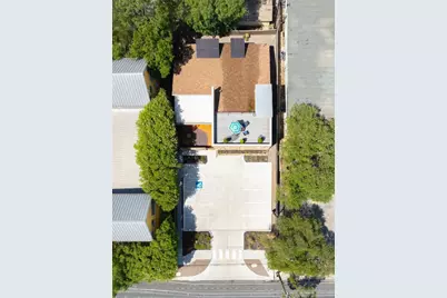 900 W North Loop Boulevard, Austin, TX 78756 - Photo 37