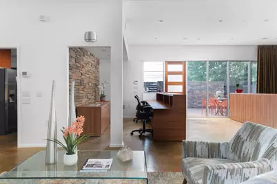 900 W North Loop Boulevard, Austin, TX 78756 - Photo 13