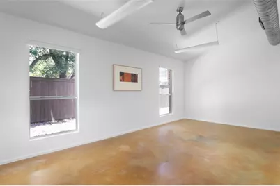 900 W North Loop Boulevard, Austin, TX 78756 - Photo 17