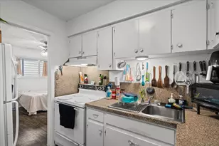 2808 Whitis Ave, Austin, TX 78705 - Photo 7