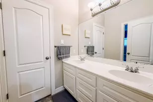 1027 Stagecoach Trail, San Marcos, TX 78666 - Photo 21