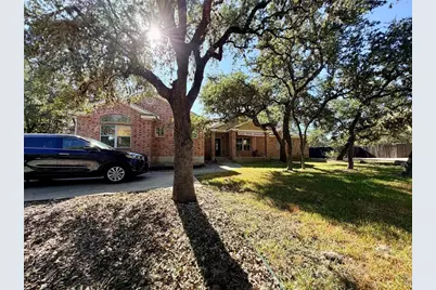 1027 Stagecoach Trail, San Marcos, TX 78666 - Photo 5