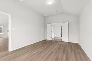 20013 Hirono Dr, Manor, TX 78653 - Photo 9