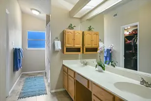 8105 Washita Dr, Austin, TX 78749 - Photo 13