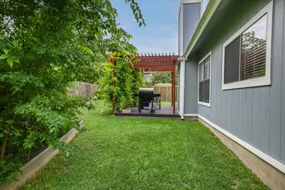 8105 Washita Drive, Austin, TX 78749 - Photo 19