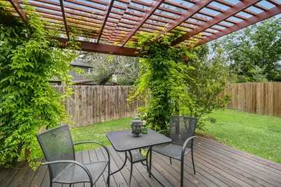 8105 Washita Drive, Austin, TX 78749 - Photo 17