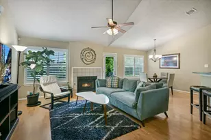 8105 Washita Dr, Austin, TX 78749 - Photo 5