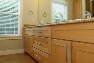 304 Zennia St, Austin, TX 78751 - Photo 15