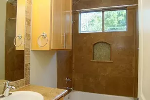 304 Zennia St, Austin, TX 78751 - Photo 9