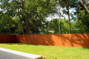 304 Zennia St, Austin, TX 78751 - Photo 23