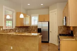 304 Zennia St, Austin, TX 78751 - Photo 3