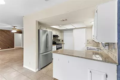 6103 Smith Oak Trail, Austin, TX 78749 - Photo 11