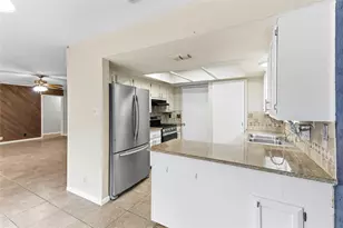 6103 Smith Oak Trail, Austin, TX 78749 - Photo 11