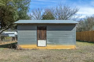 213 Cherry Dr, Lexington, TX 78947 - Photo 23