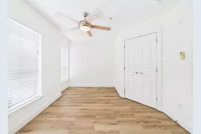 711 W 32nd Street #119, Austin, TX 78705 - Photo 19