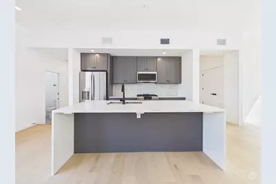 5912 Harold Court #105, Austin, TX 78721 - Photo 13