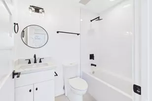 5912 Harold Ct, Austin, TX 78721 - Photo 11