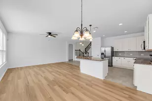 270 Apricot Dr, Kyle, TX 78640 - Photo 3