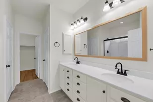 270 Apricot Dr, Kyle, TX 78640 - Photo 15