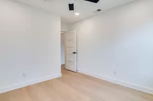 10506 Little Pebble Dr, Austin, TX 78758 - Photo 19