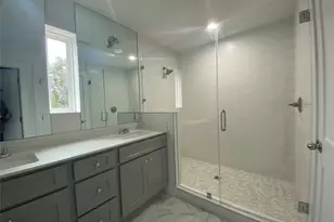 1916 Webberville Rd, Austin, TX 78721 - Photo 17