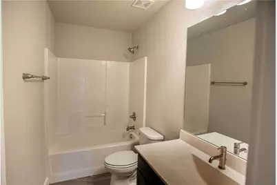 137 Lakeview Court, Kyle, TX 78640 - Photo 9