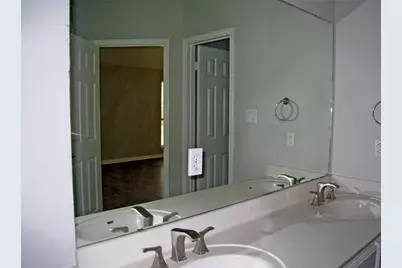 1010 Magnolia Cove, Buda, TX 78610 - Photo 13