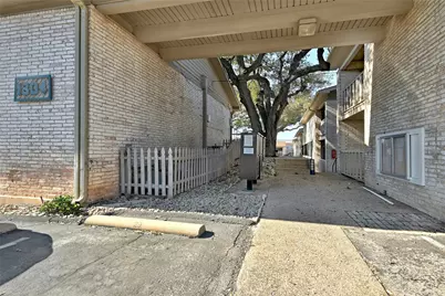 1304 Summit Street #101, Austin, TX 78741 - Photo 13